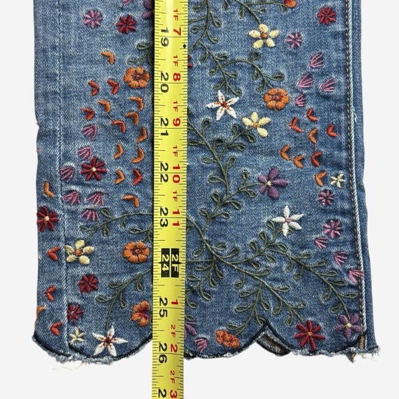 Anthropologie Driftwood Candace Mid-Rise Floral Embroidered Ankle Jeans Size 29 - Picture 12 of 16
